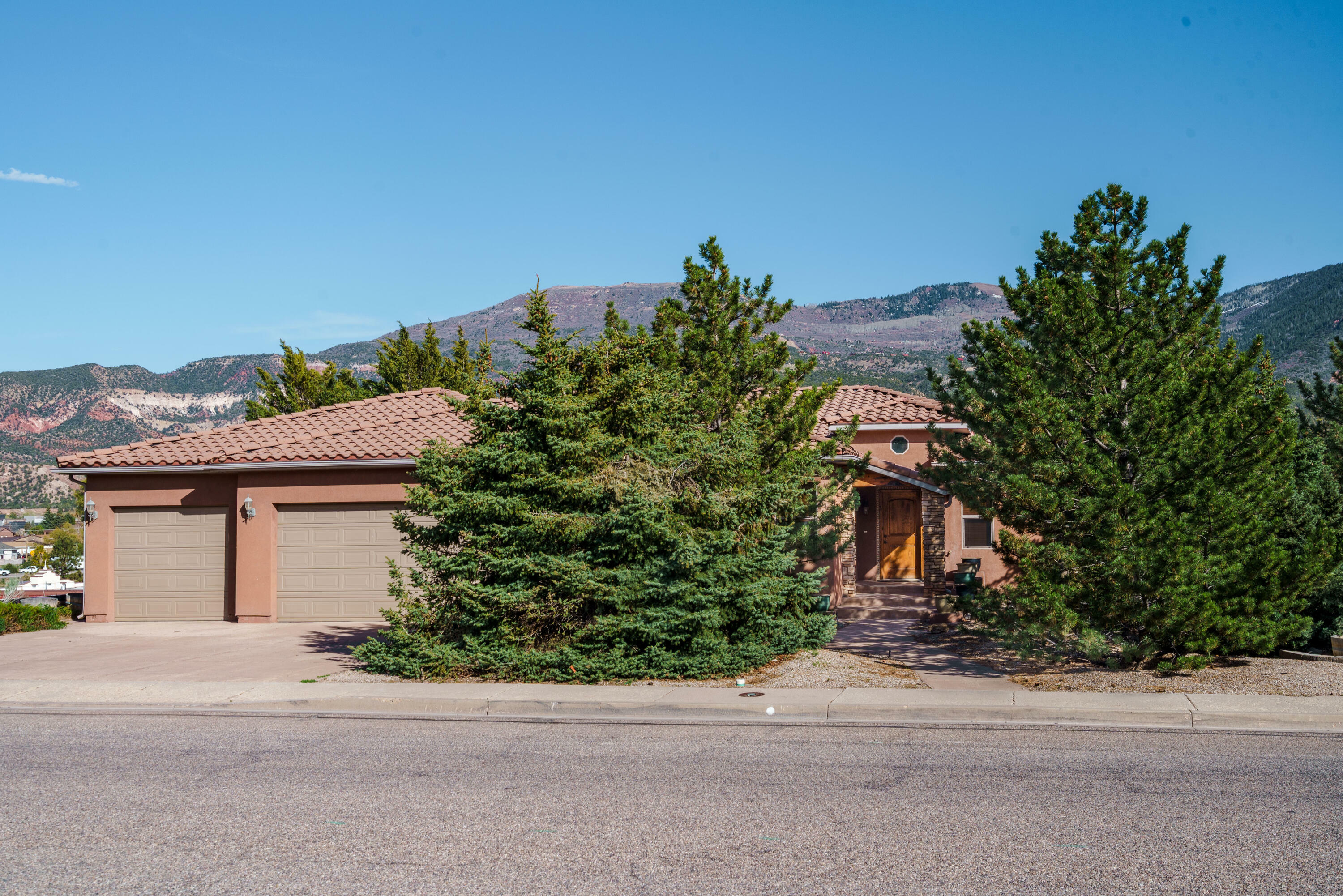 1059 S Ridge Rd  Cedar City UT 84720 photo