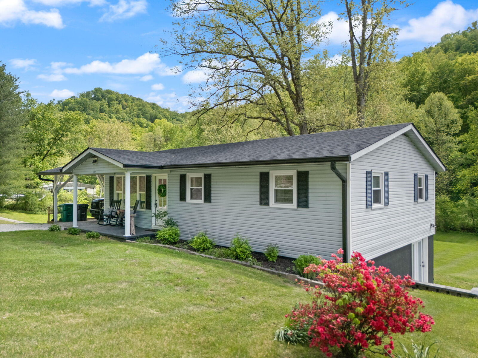 Property Photo:  1150 Barnes Mountain Road  KY 40336 