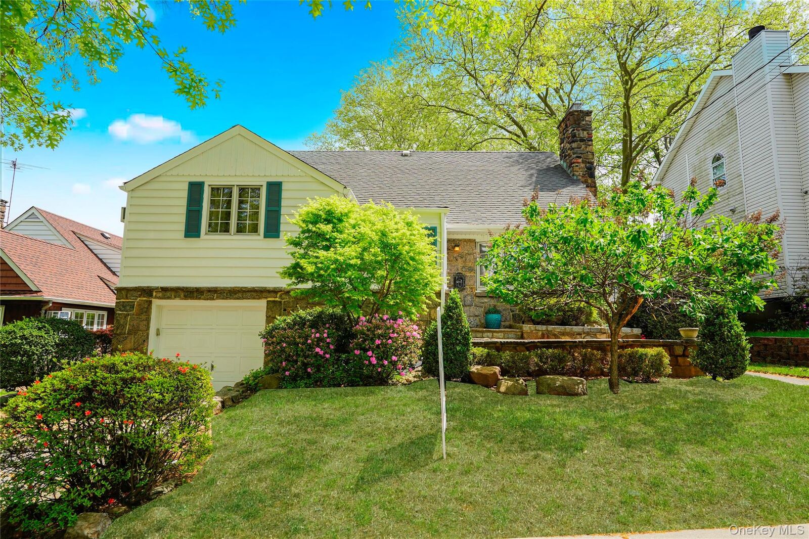 Property Photo: 249 Slosson Ave NY 10314