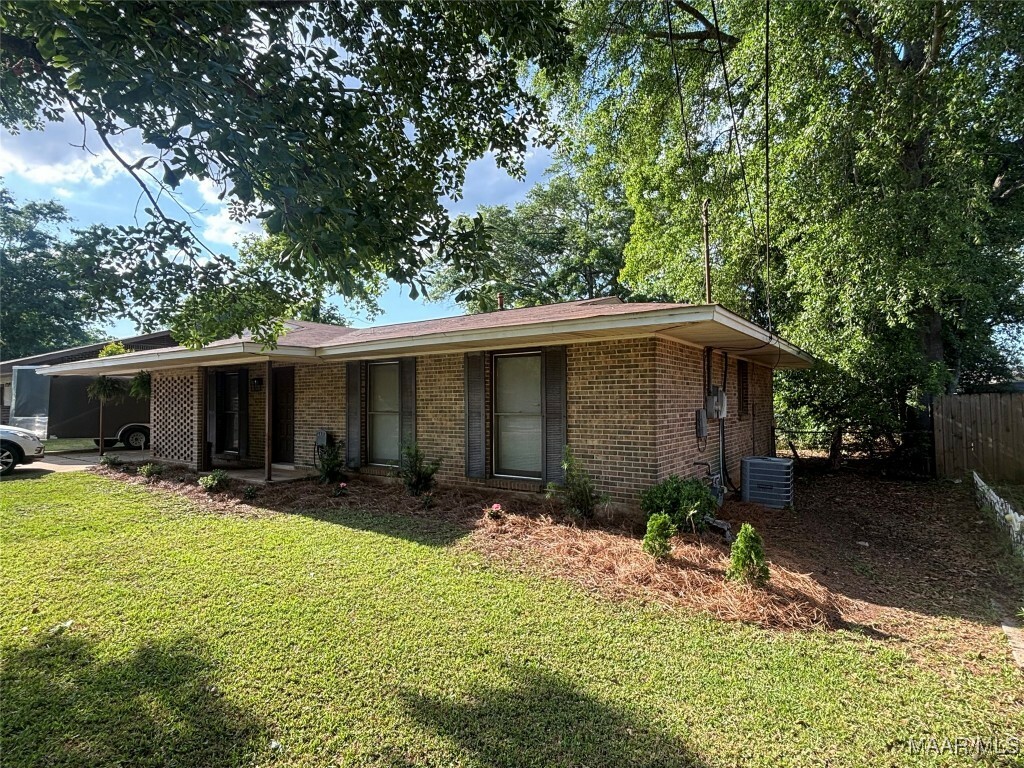 Property Photo:  5813 Wares Ferry Road  AL 36117 