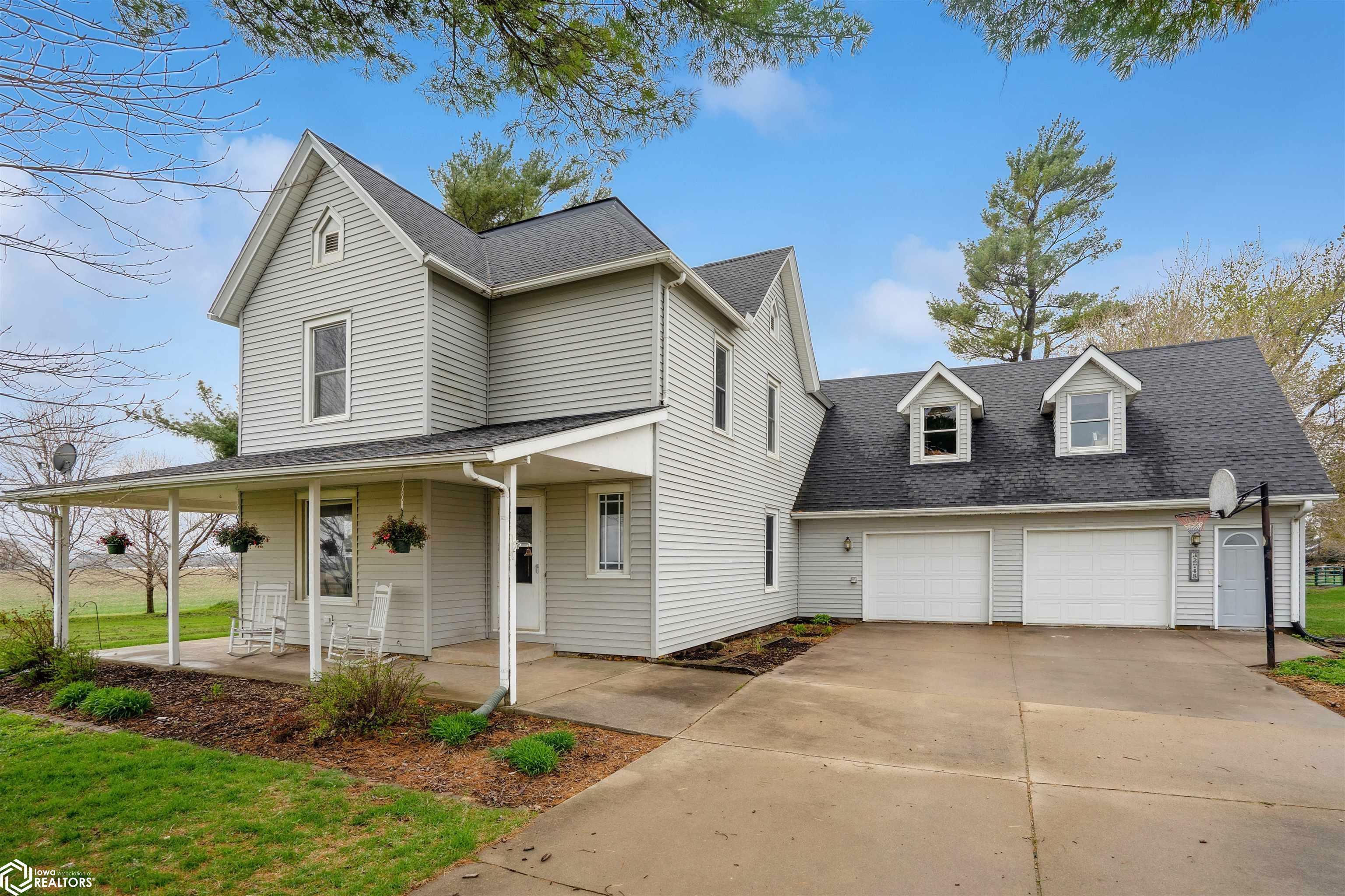 Property Photo:  32745 J Ave  IA 50609 