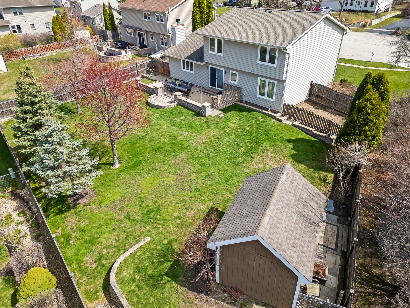 Property Photo: 308 Oakbrook Court IL 60103