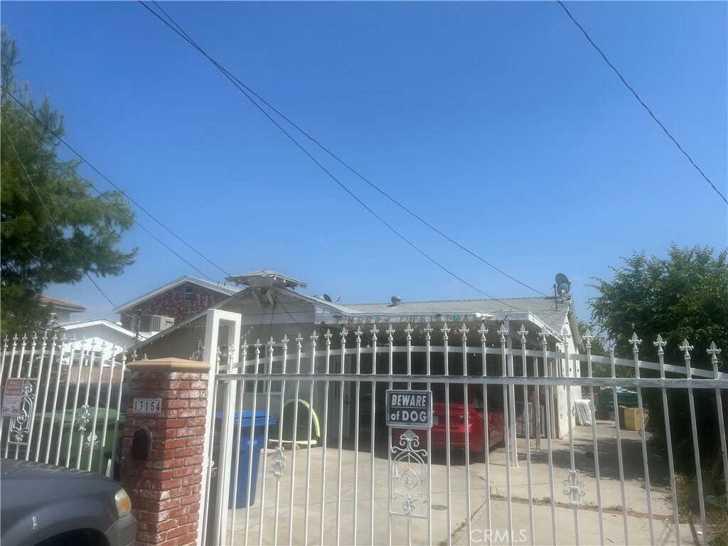 Property Photo:  13154 Garber Street  CA 91331 