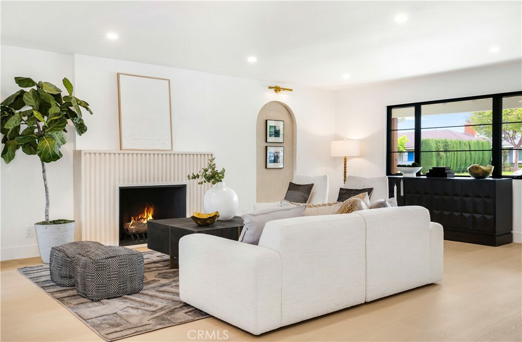 Property Photo:  14711 Mimosa Lane  CA 92780 