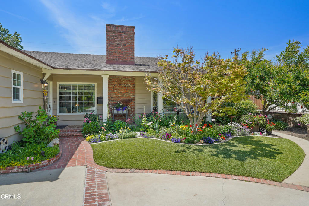 Property Photo:  1587 Lynoak Drive  CA 91711 