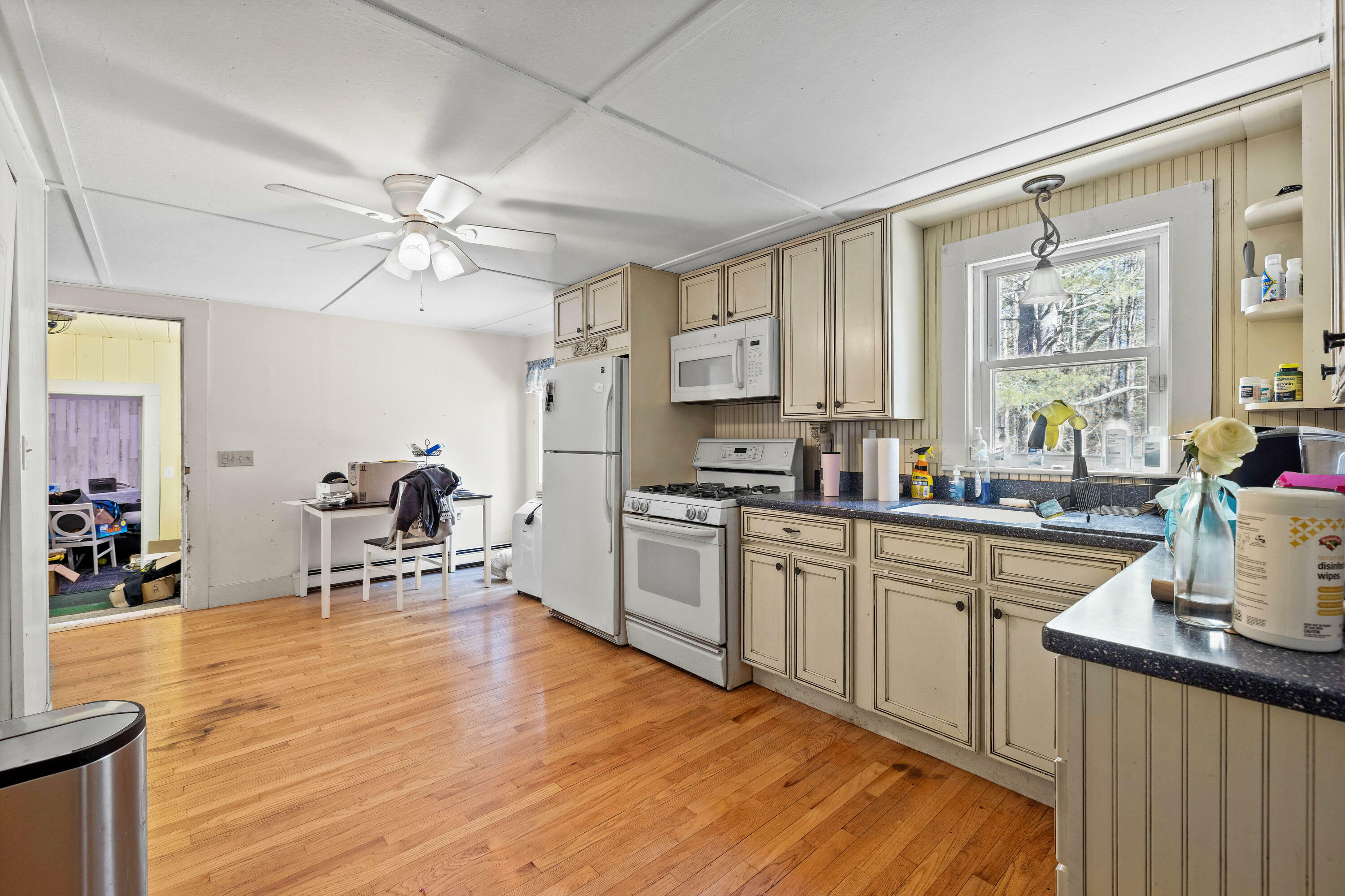 Property Photo: 1654 Carl Broggi Highway ME 04027