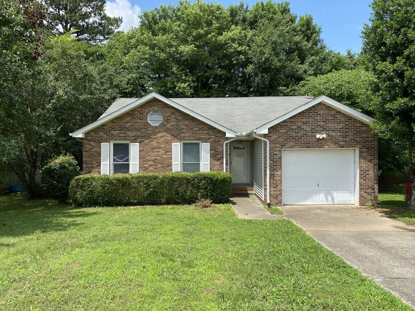 Property Photo: 168 Shady Maple Dr TN 37043