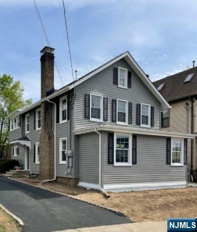 Property Photo:  18 Forest Avenue 2  NJ 07006 