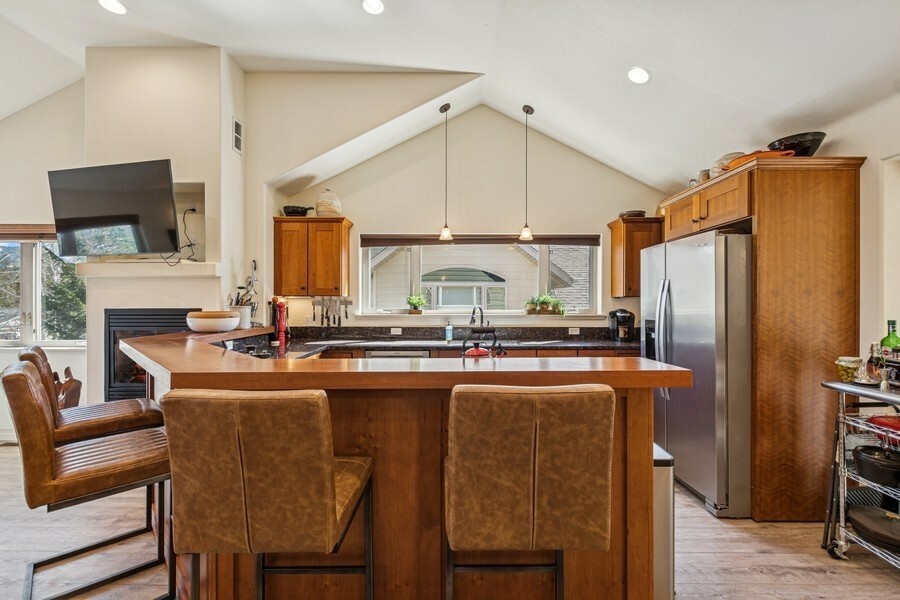 Property Photo: 1038 Mountain Park Drive B MT 59937