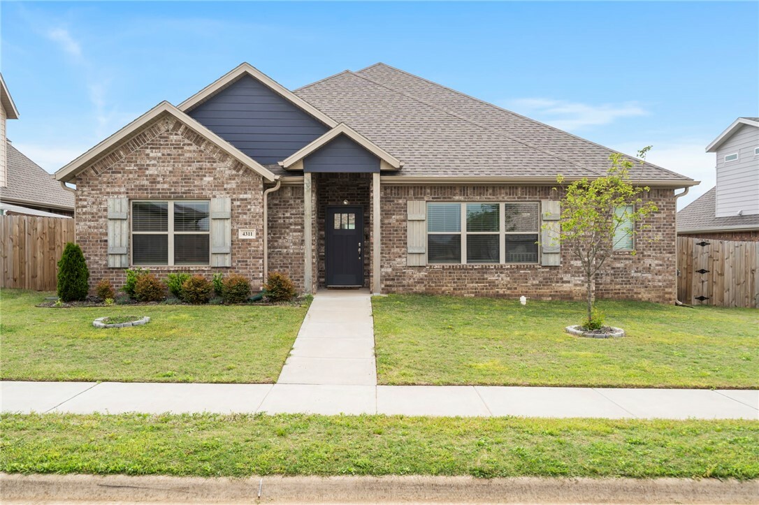 4311 SW Pawhuska Street  Bentonville AR 72713 photo