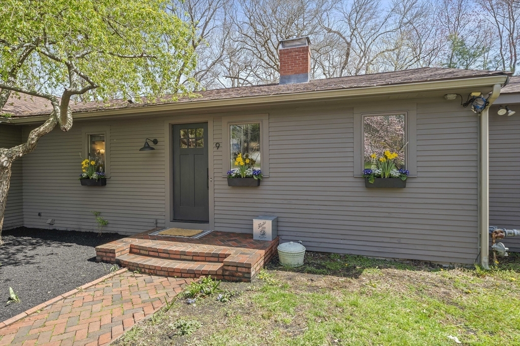 Property Photo: 9 Locust MA 02025