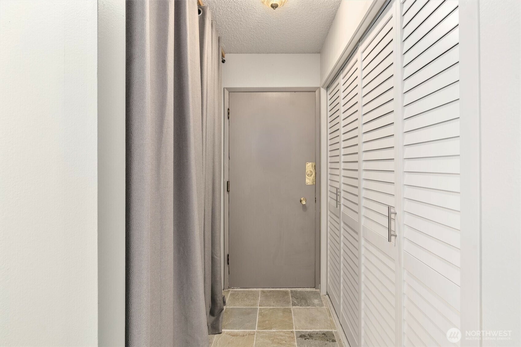 Property Photo: 7924 212th Street SW 202 WA 98026