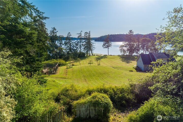 Property Photo: 92 Westcott Drive WA 98250