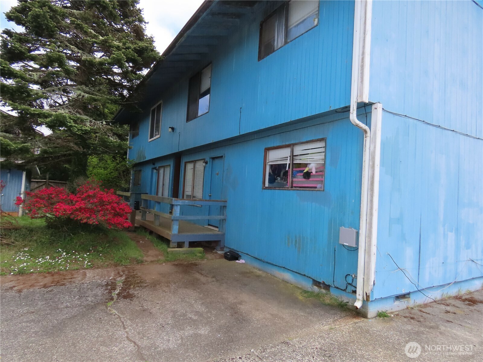 Property Photo: 200 E Harms Drive WA 98595
