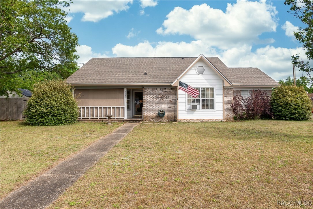 Property Photo:  1240 Bridge Creek Terrace  FL 32506 