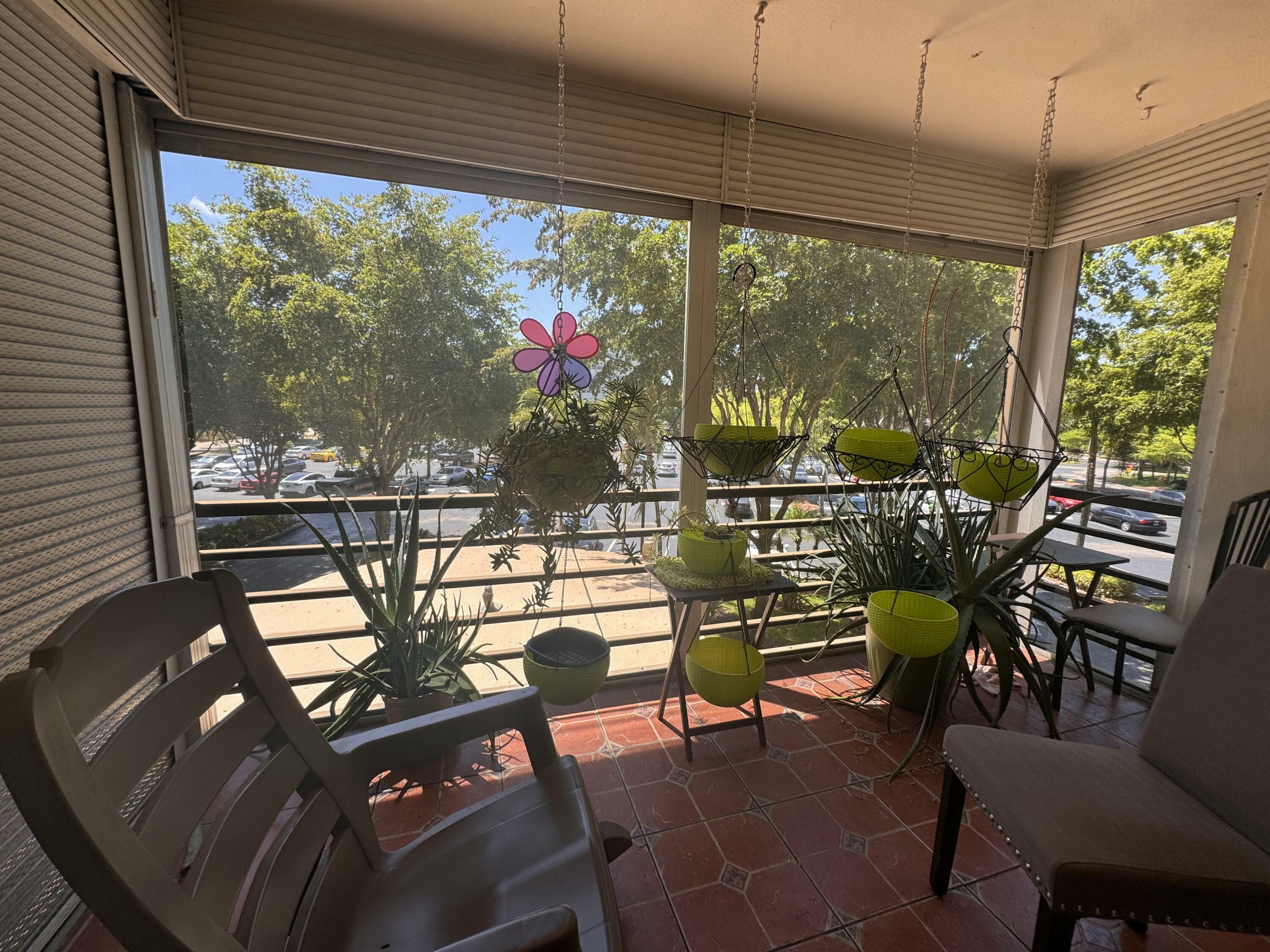 Property Photo: 1400 Saint Charles Place 317 FL 33026