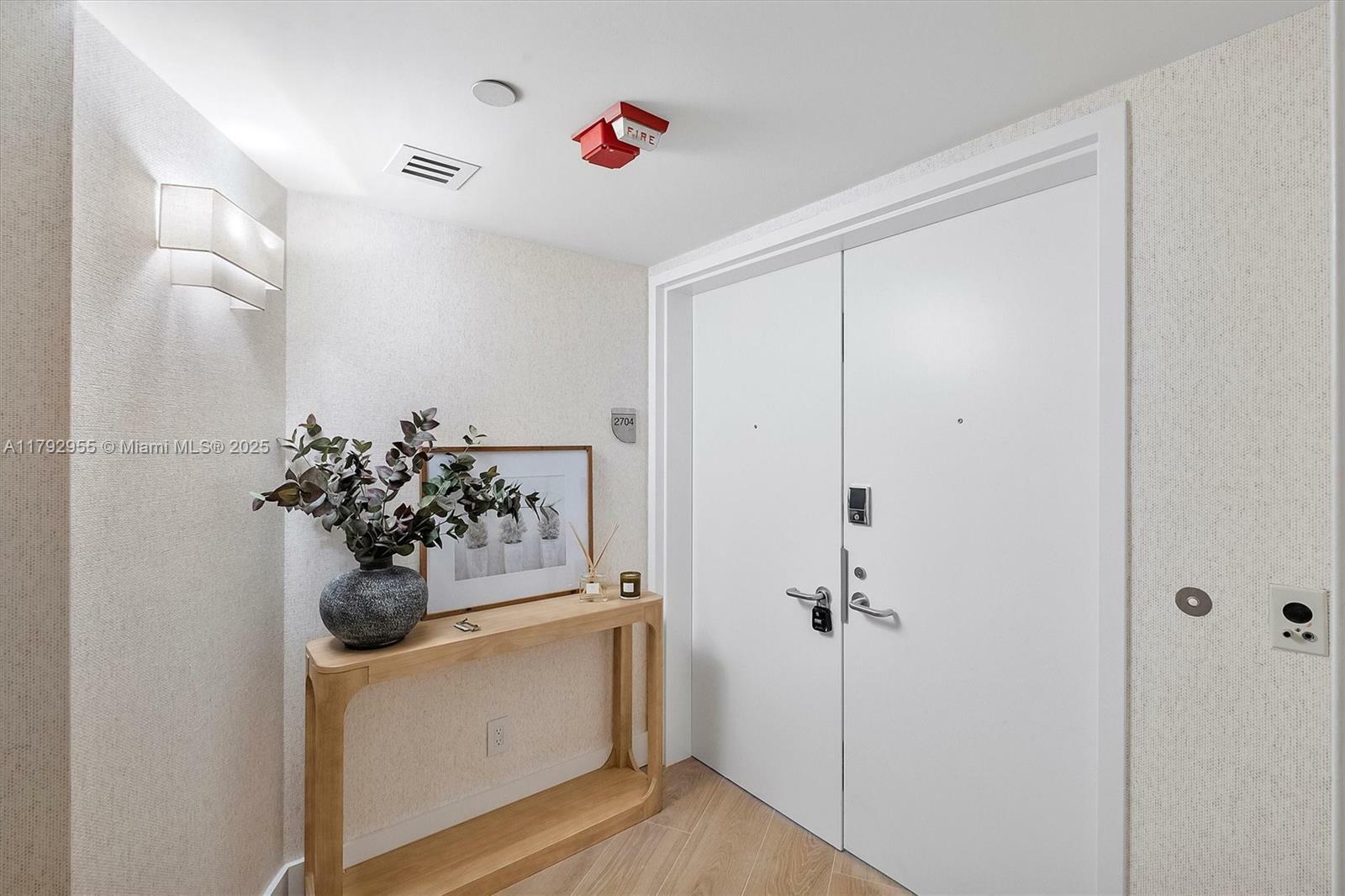 Property Photo: 2127 Brickell Ave 2704 FL 33129