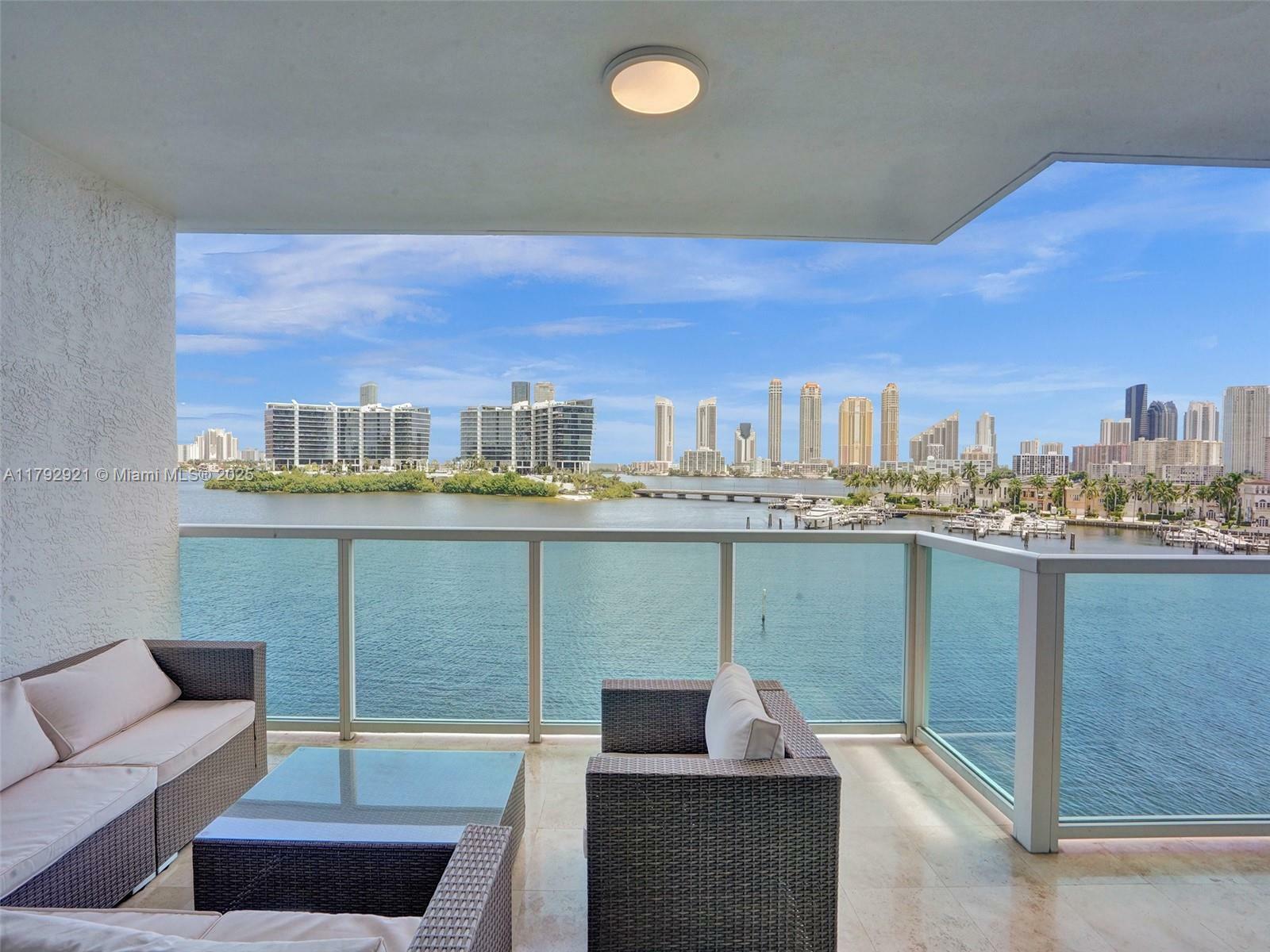 Property Photo: 3201 NE 183rd St 608 FL 33160