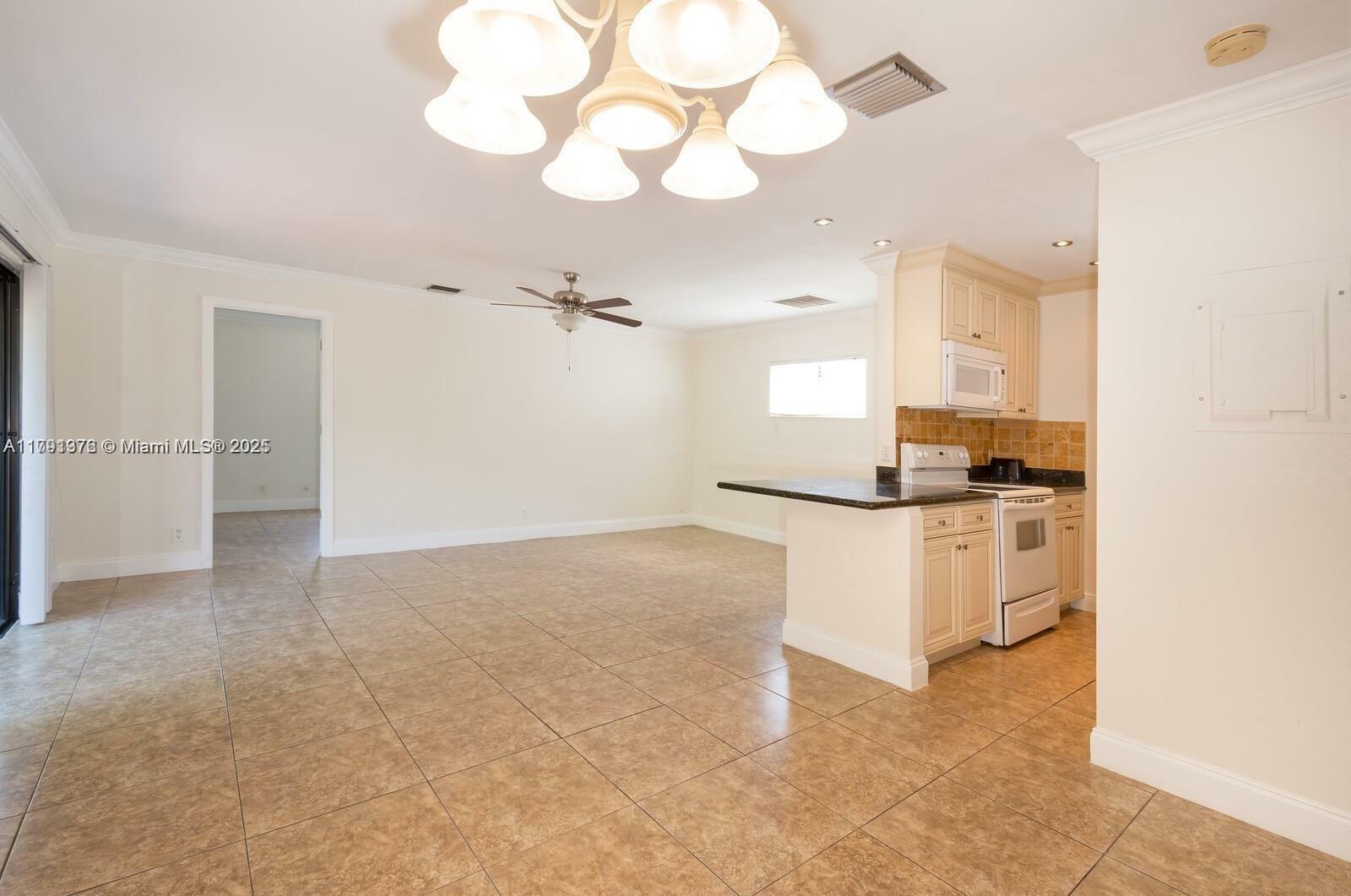 Property Photo: 1 Crossings Cir E FL 33435