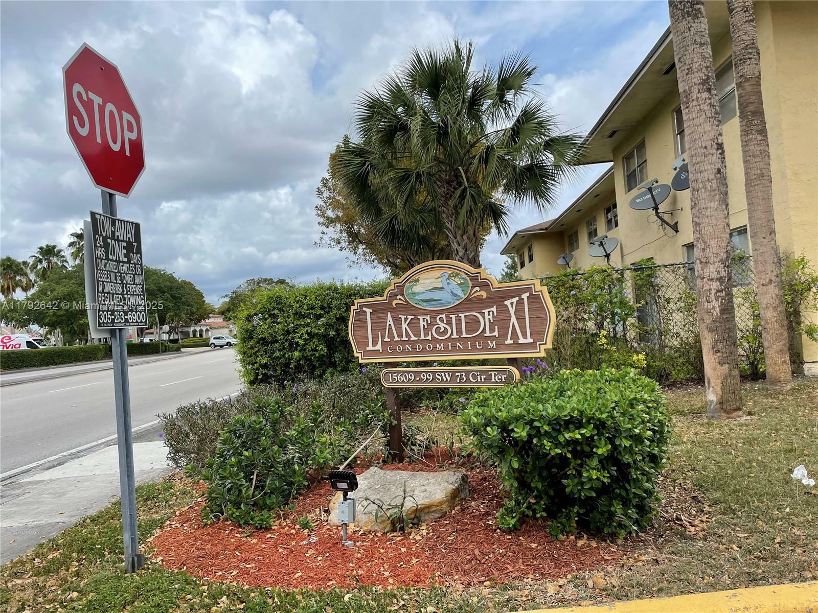 Property Photo: 15669 SW 73rd Circle Ter 45 FL 33193