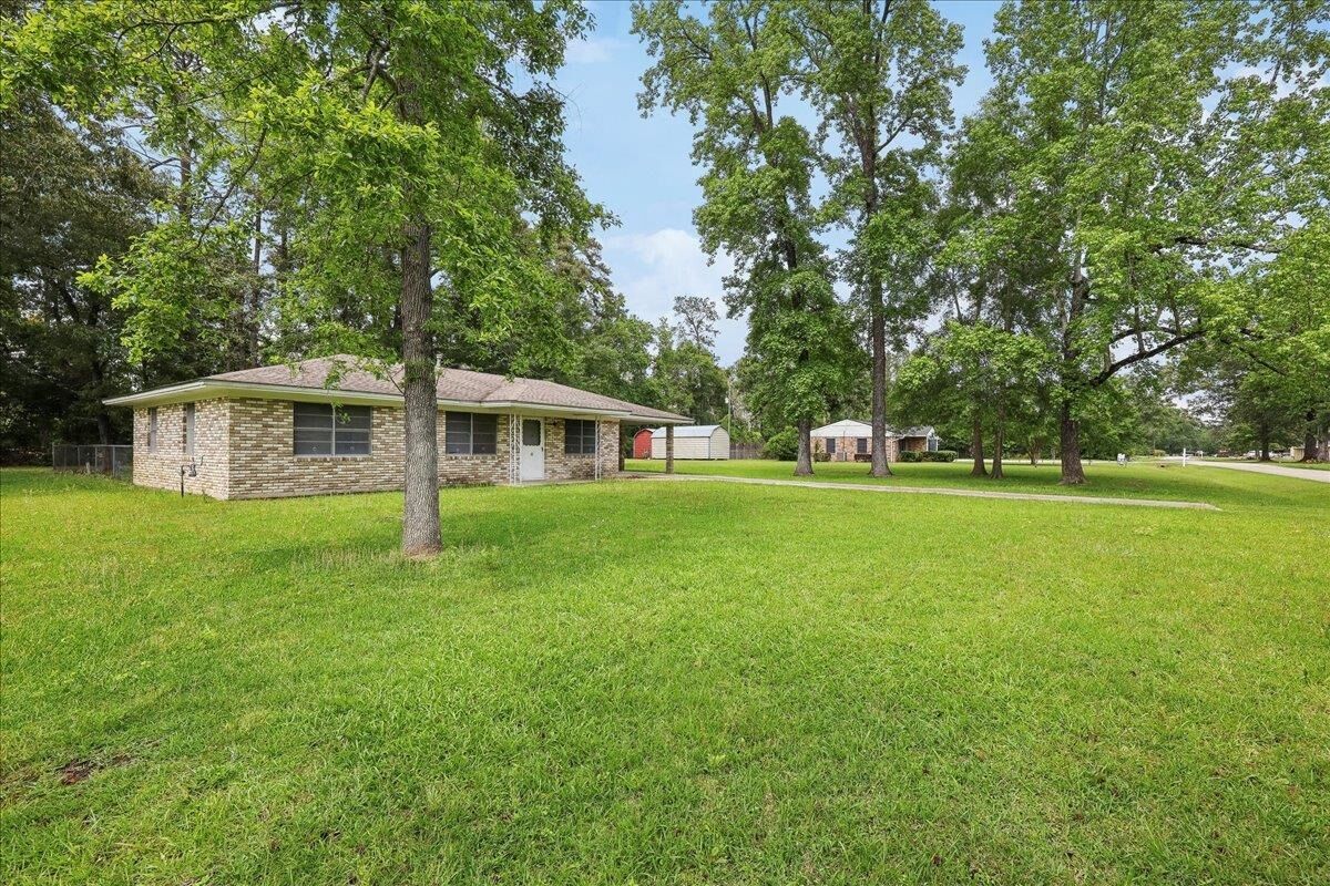 Property Photo: 500 County Road 841 TX 77612