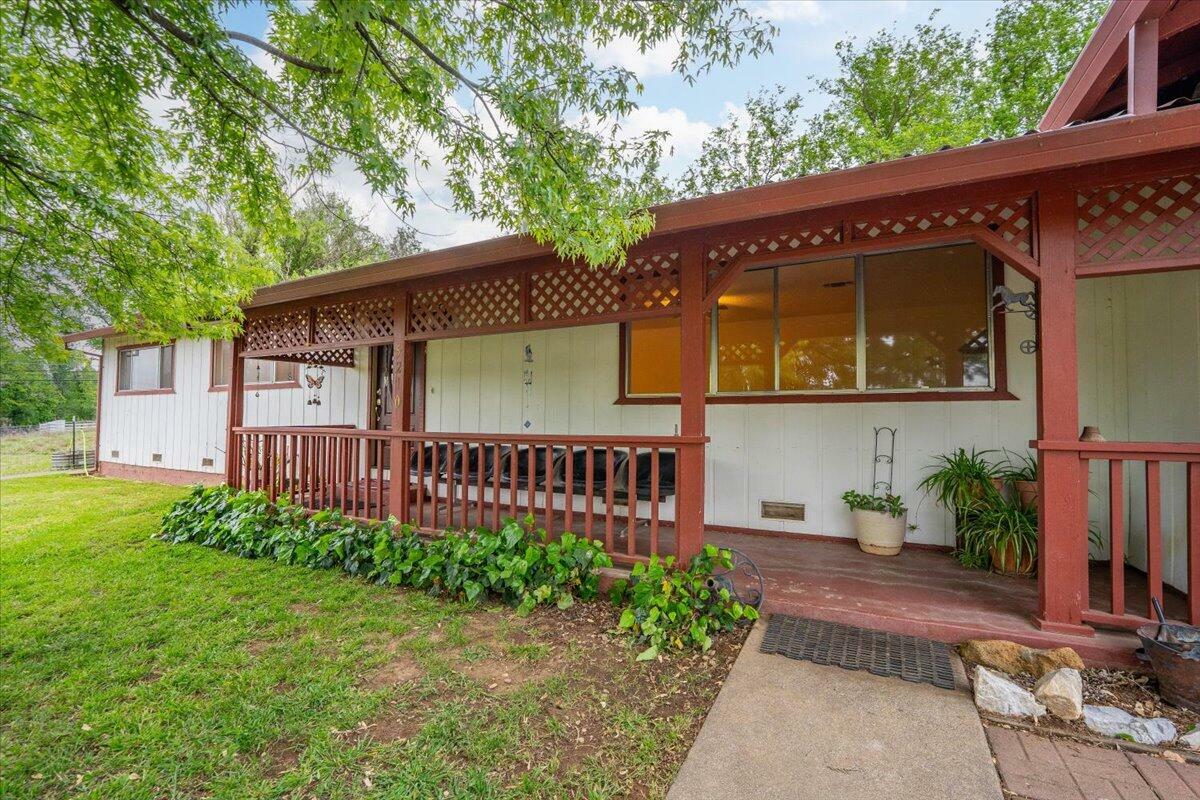 Property Photo: 5210 Balls Ferry Road CA 96007