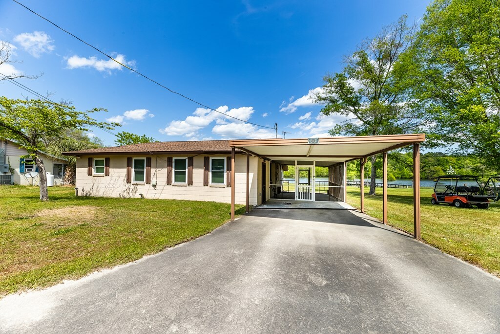 Property Photo: Belvedere SC 29048