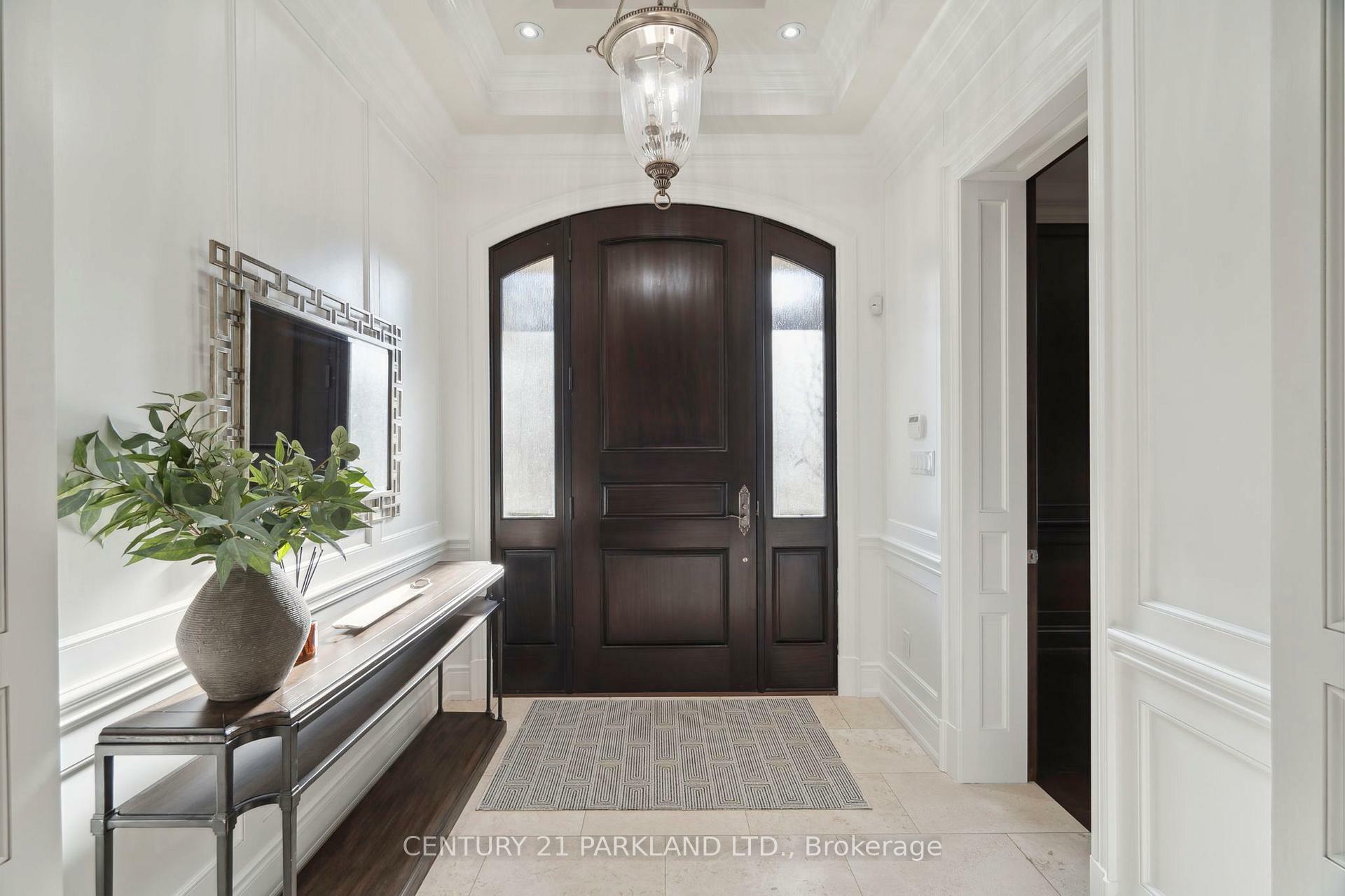 Property Photo: 337 Kingsdale Avenue ON M2N 3X7