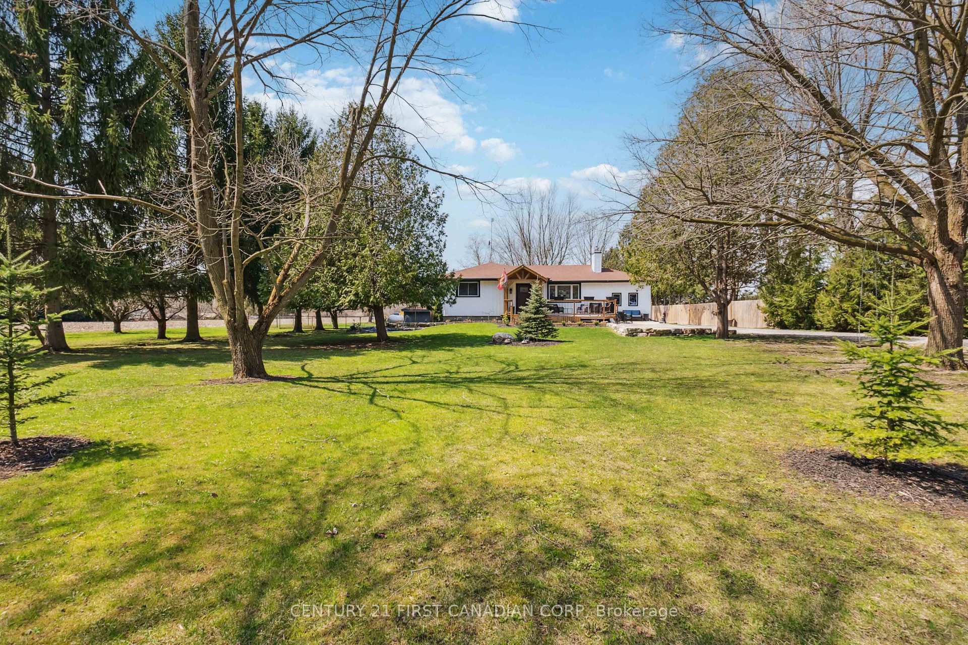 Photo de la propriété: 20883 Rebecca Road ON N0E 1W0