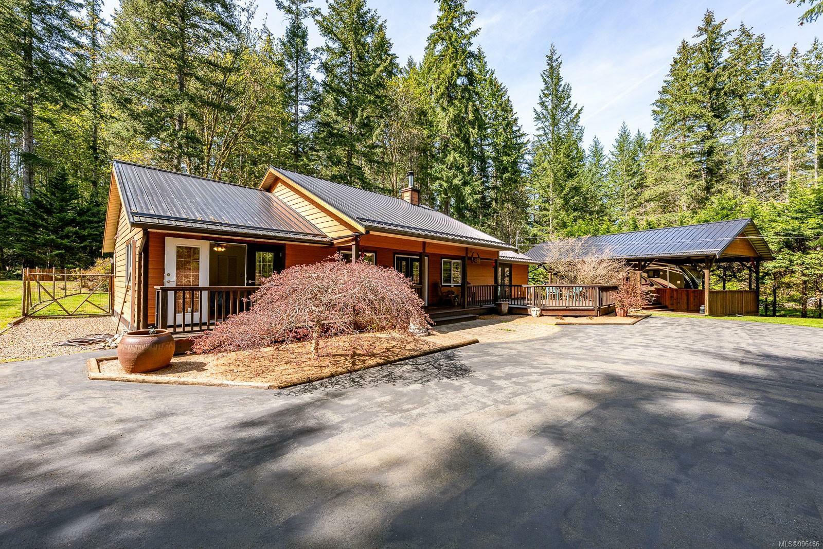 Property Photo: 3689 James Cres BC V9J 1E9