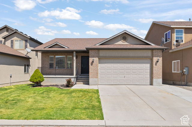 Property Photo: 10751 S Pine Shadow Rd W UT 84009
