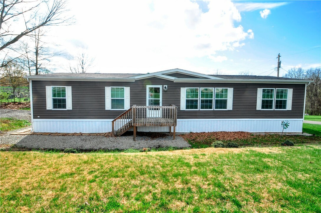 Property Photo: 16 Jean St PA 15012