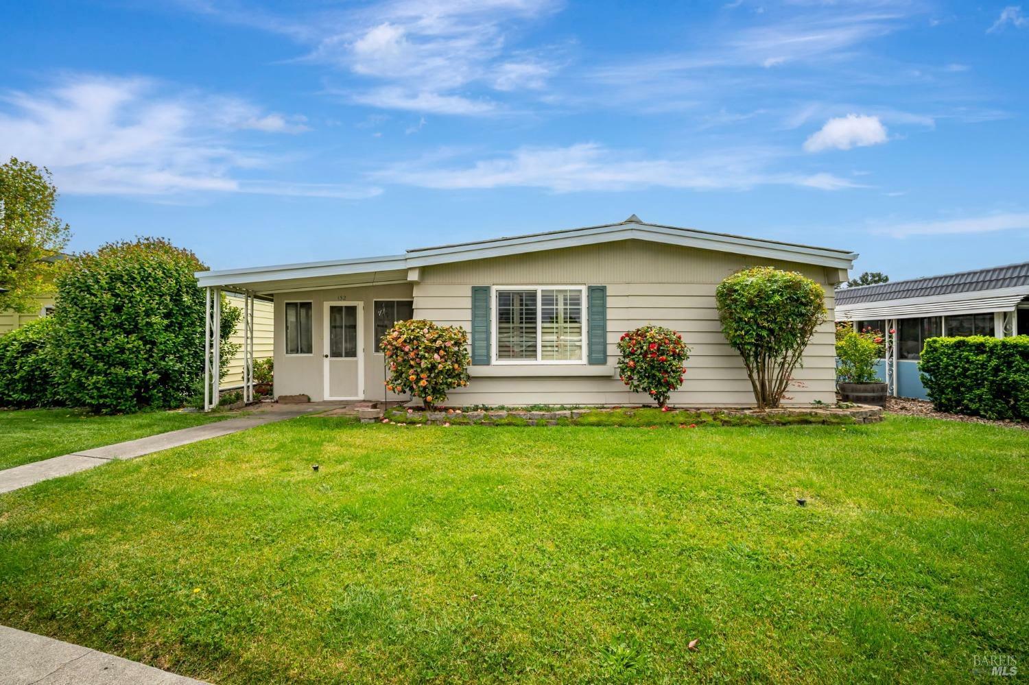 Property Photo: 152 Parque Recrero Drive CA 94928
