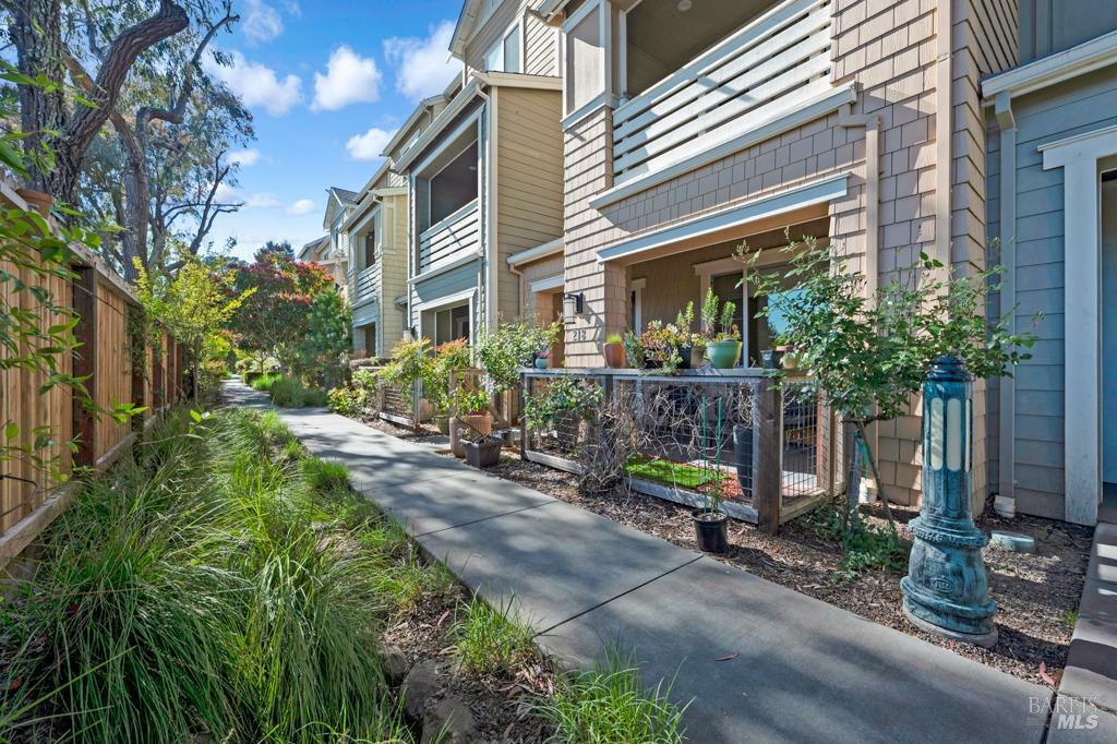 Property Photo: 218 Johnson Street CA 95492