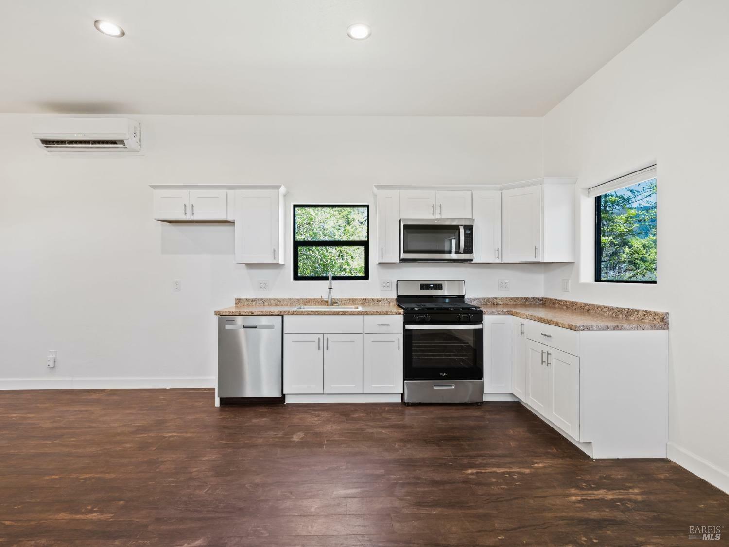 Property Photo: 44550 Willis Avenue CA 95454