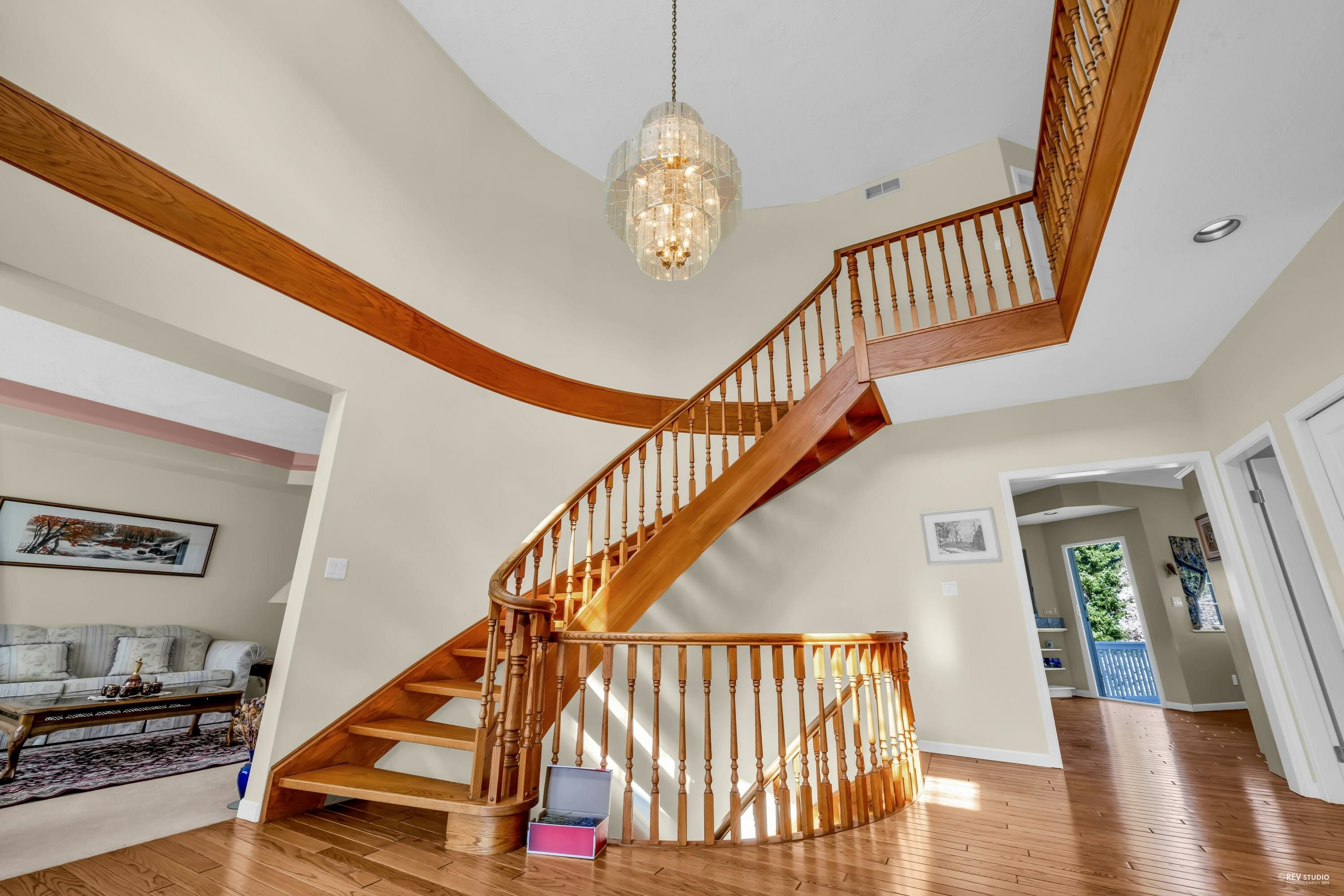 Property Photo: 14519 29A Avenue BC V4P 1P7