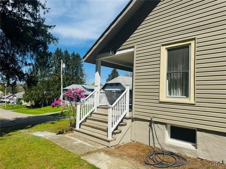 Property Photo: 201 S Parkway Street NY 13073