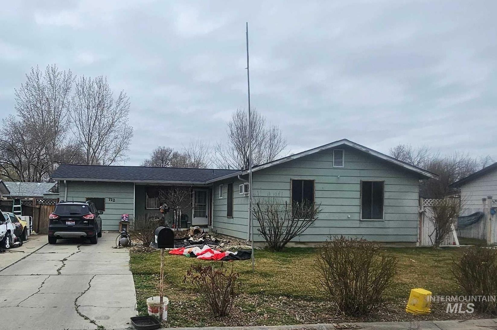 712 18th Ave. N.  Nampa ID 83687 photo