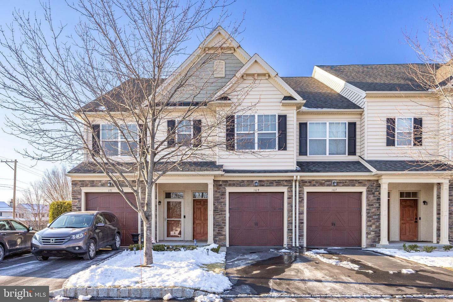 Property Photo: 169 Rosedale PA 19401
