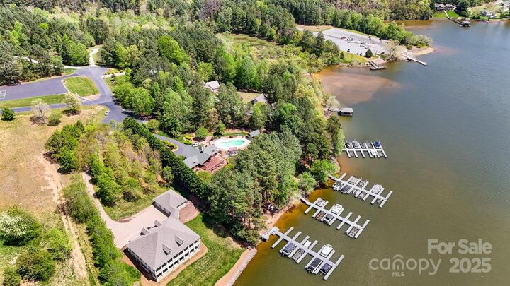 Property Photo: 5690 Anchor Drive NC 28630