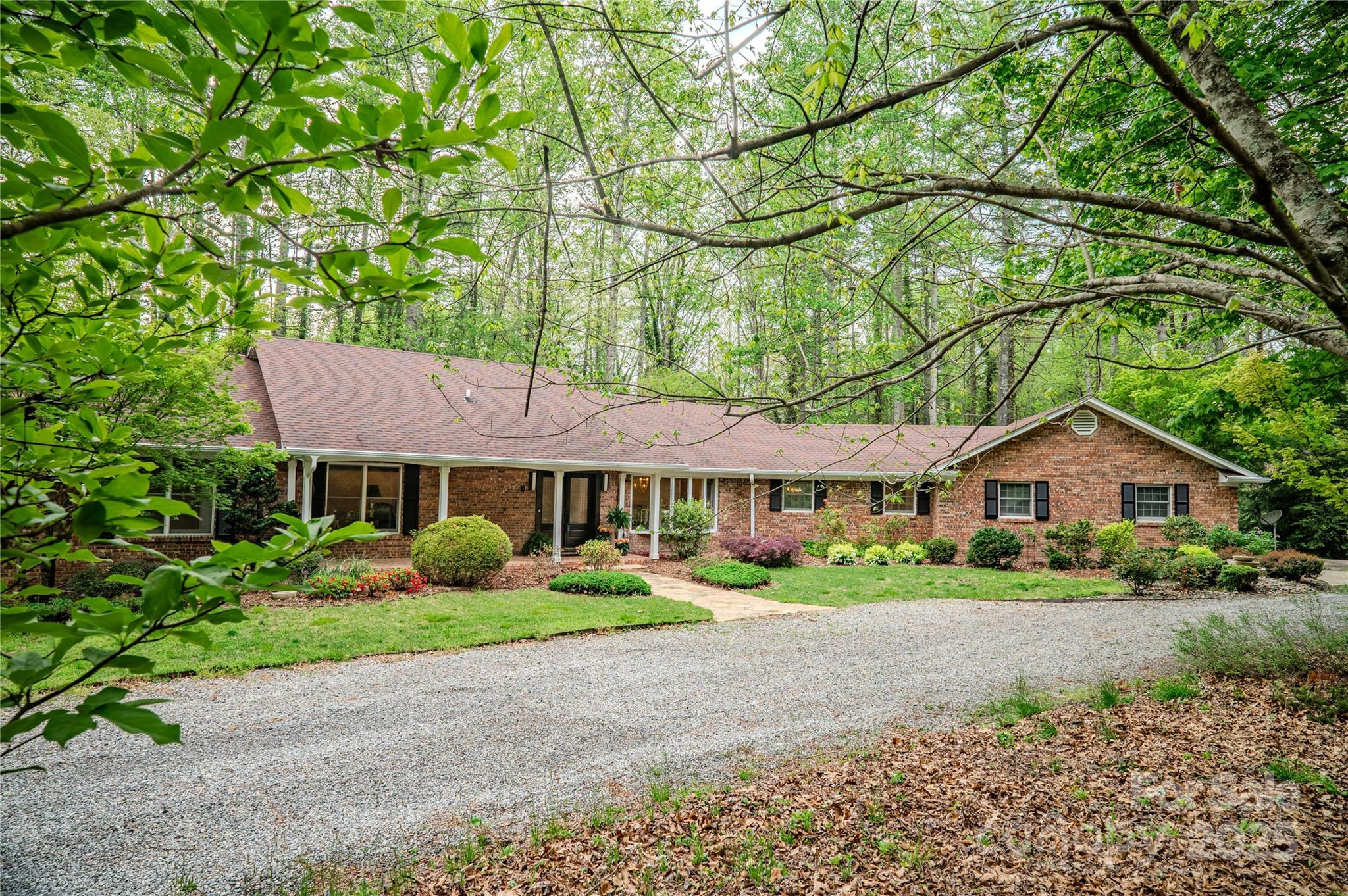 Property Photo: 290 Tranquility Place NC 28739