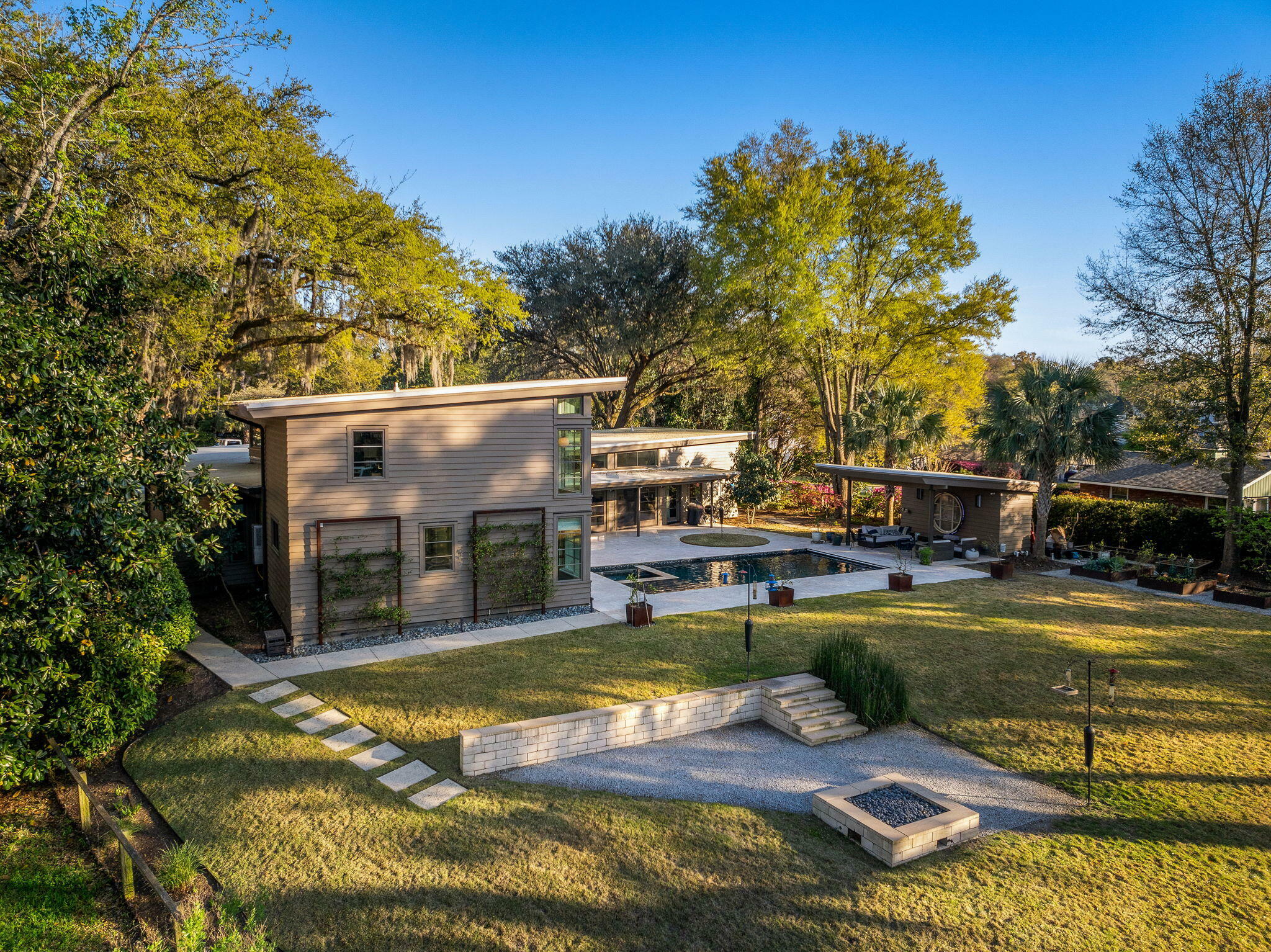 Property Photo: 317 Seewee Circle SC 29464