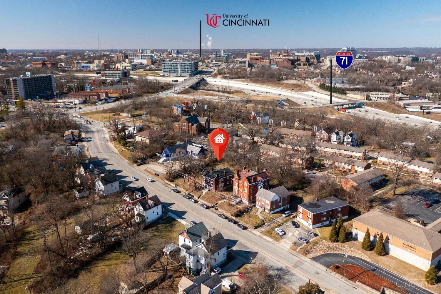 Property Photo: 3025 Gilbert Avenue OH 45206