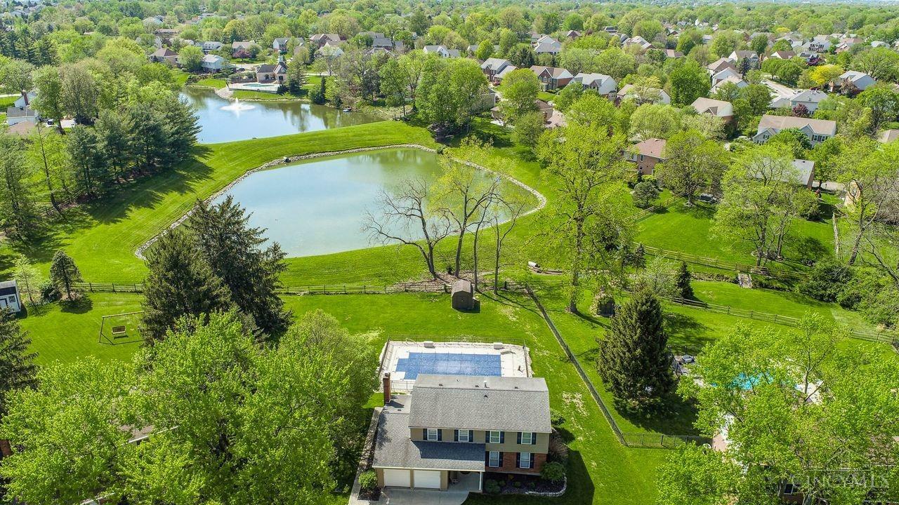 Property Photo: 7703 Lakota Court OH 45069