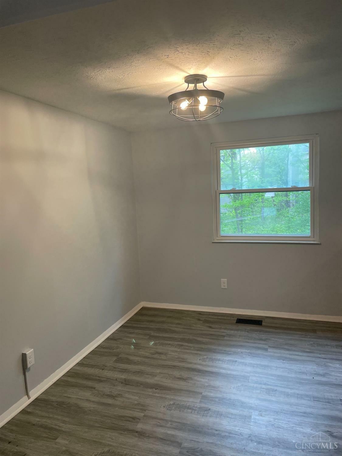 Property Photo: 4558 Treeview Court OH 45103