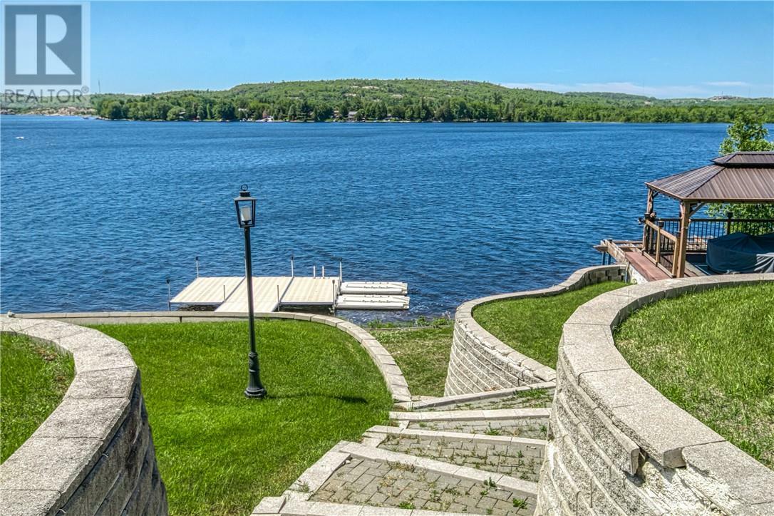 Property Photo: 1720 South Lane Road ON P3G 1N8