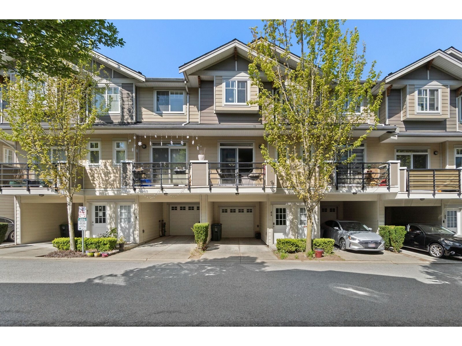 Property Photo: 6383 140th 64 BC V3W 0E9