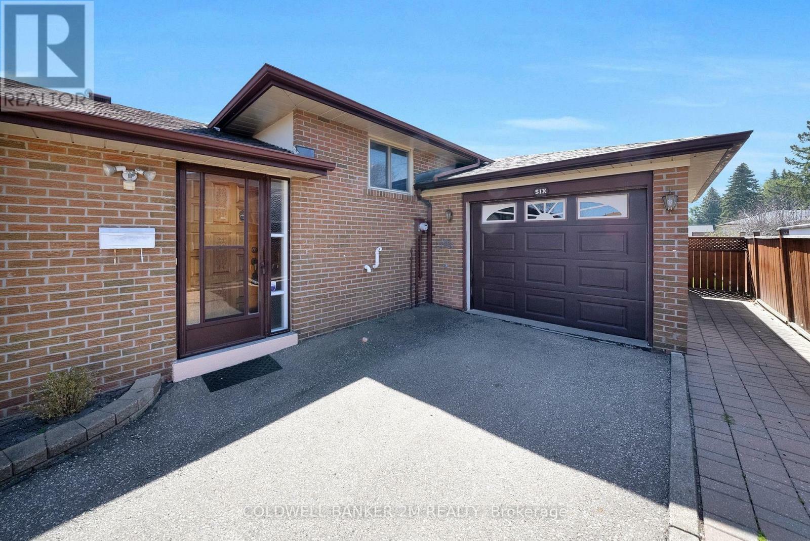 Property Photo: 6 Langevin Crescent ON M1C 2B6