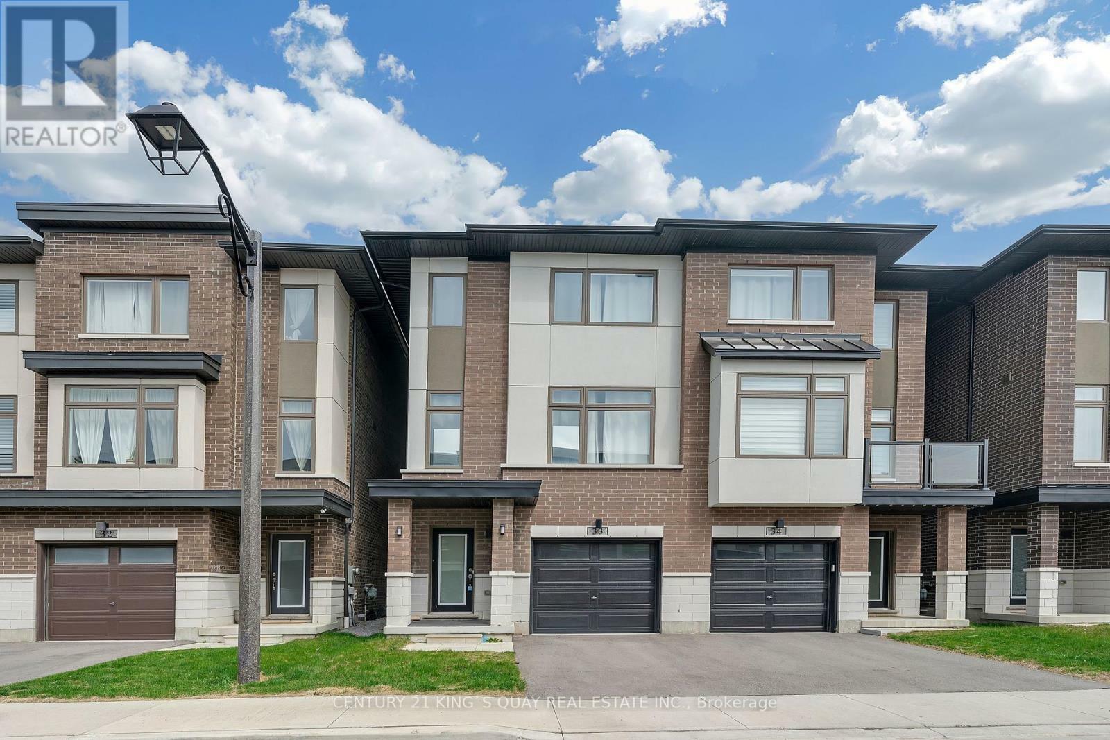 Property Photo: 250 Finch Avenue 33 ON L1V 0G6