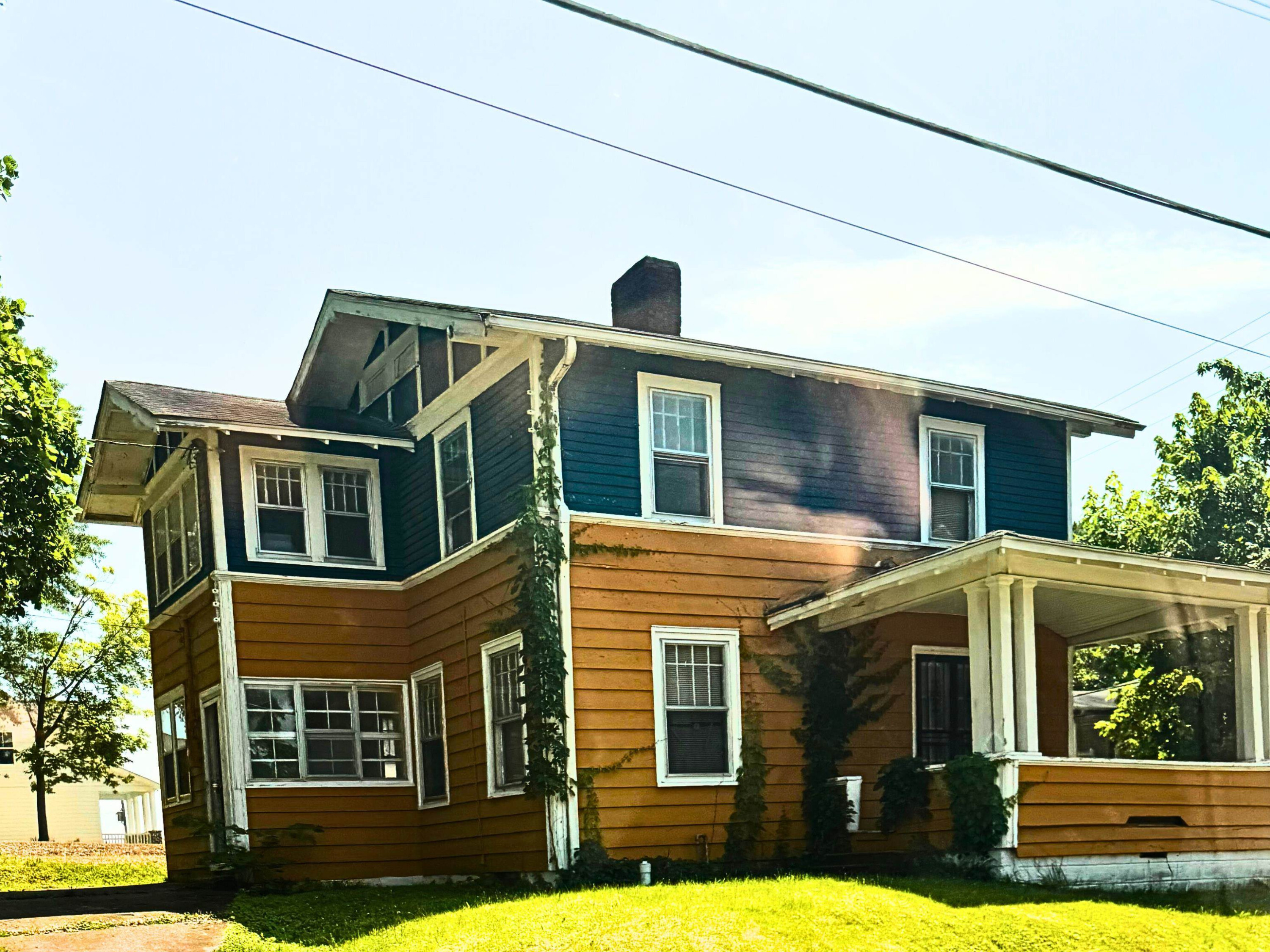 Property Photo: 424 Lambuth Boulevard TN 38301